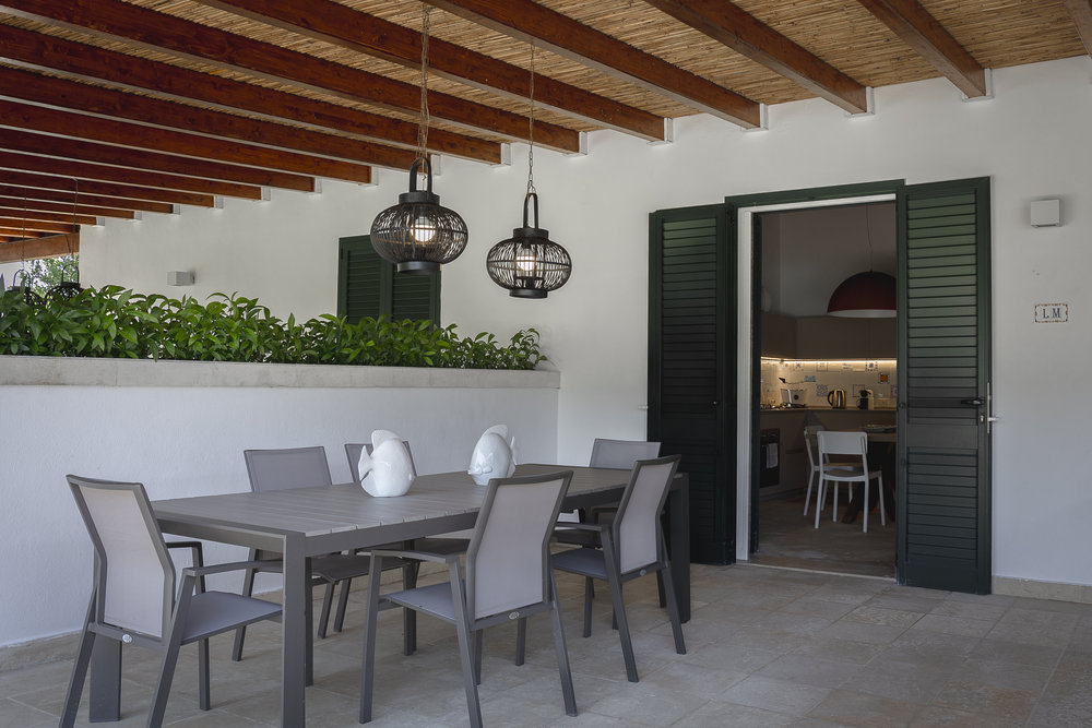 Villa Romantica, esterno